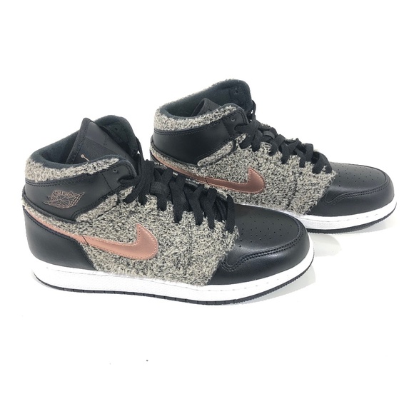 NIKE AIR JORDAN 1 RETRO HIGH BLACK BRONZE NWOT - Picture 2 of 7